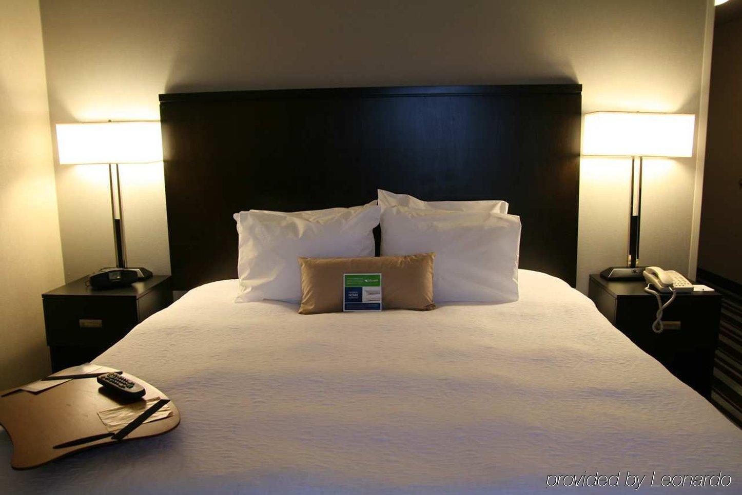 Hampton Inn & Suites San Diego-Poway Δωμάτιο φωτογραφία